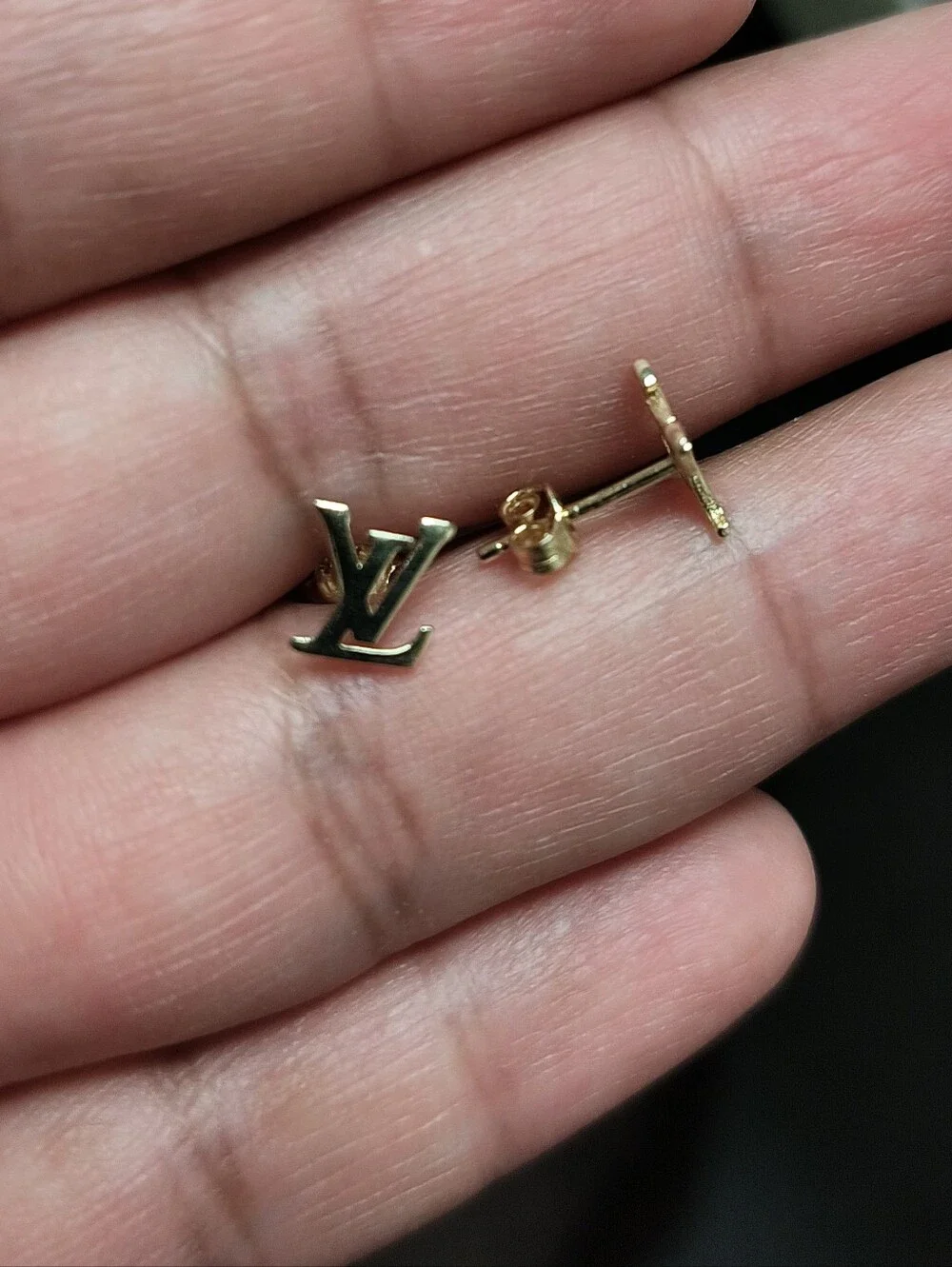 14ky Gold Initial Stud Earrings